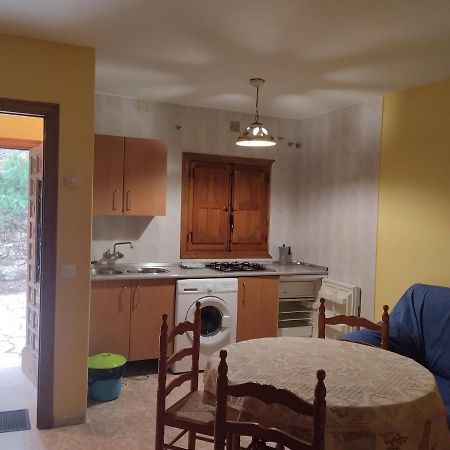 Apartamentos Condado De Miranda Міранда-дель-Кастаньяр Екстер'єр фото