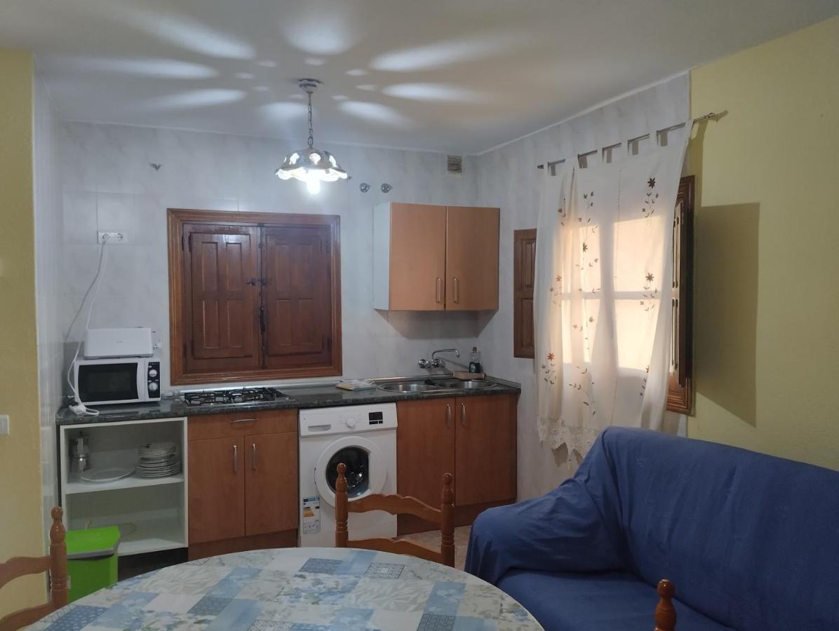 Apartamentos Condado De Miranda Міранда-дель-Кастаньяр Екстер'єр фото