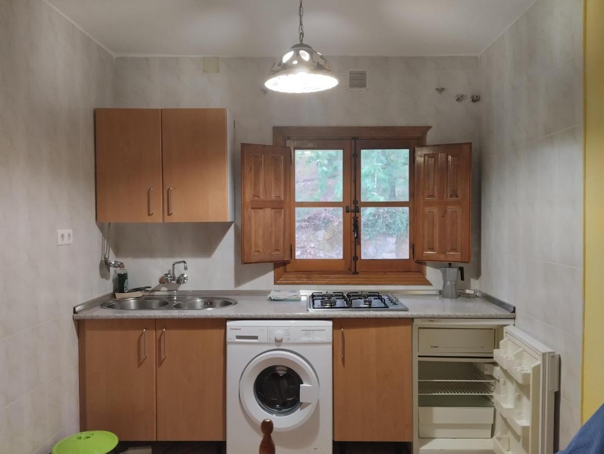 Apartamentos Condado De Miranda Міранда-дель-Кастаньяр Екстер'єр фото