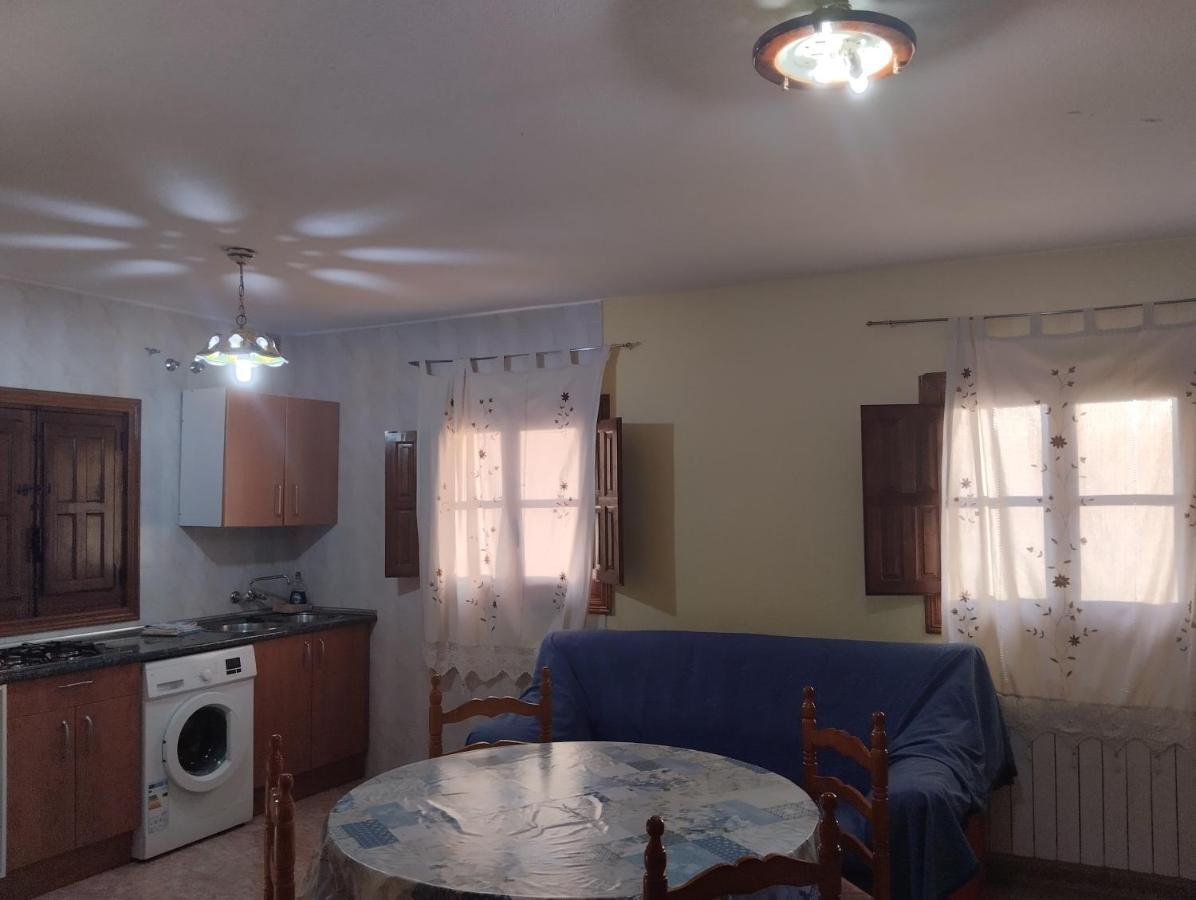 Apartamentos Condado De Miranda Міранда-дель-Кастаньяр Екстер'єр фото