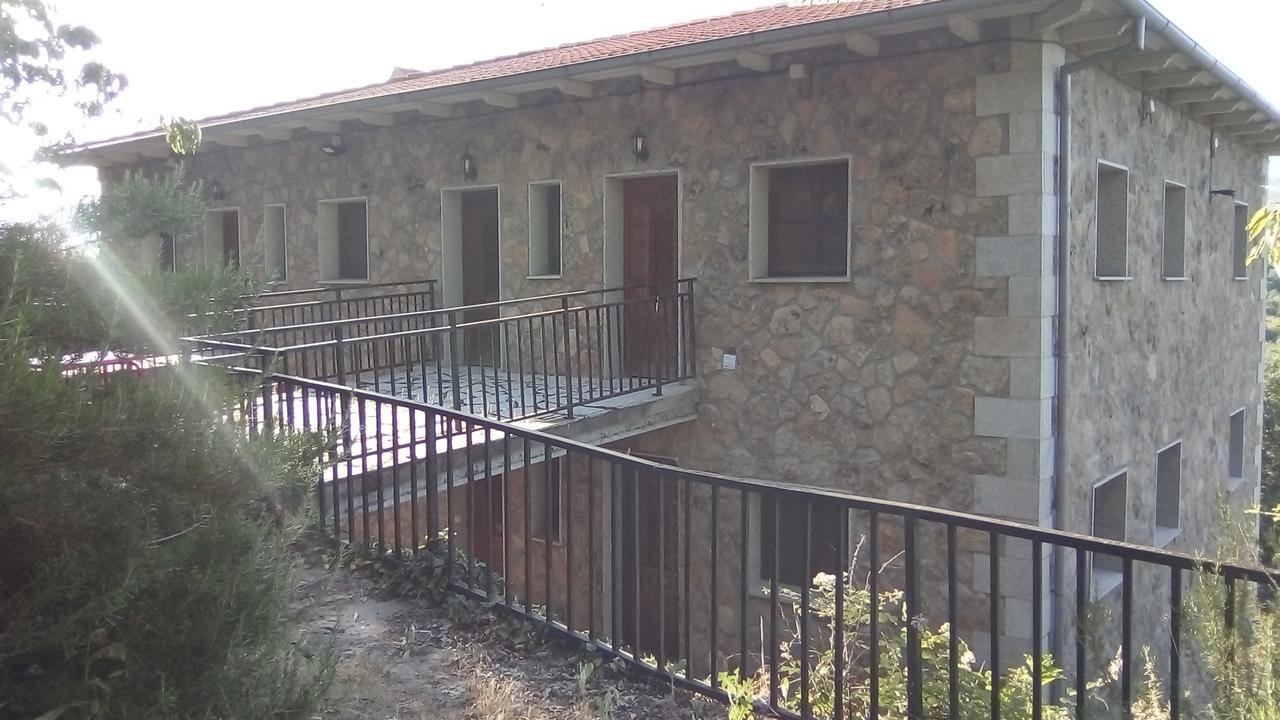 Apartamentos Condado De Miranda Міранда-дель-Кастаньяр Екстер'єр фото